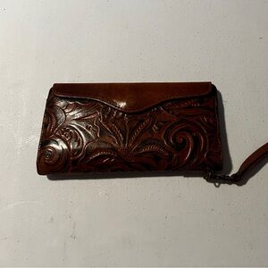 Patricia Nash wallet